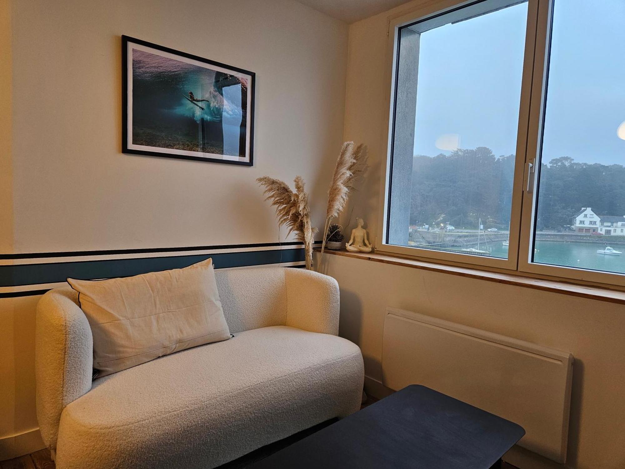 Anatoline Audierne Appart'Hotel Vue Mer - Sea & Harbor Stay Eksteriør billede