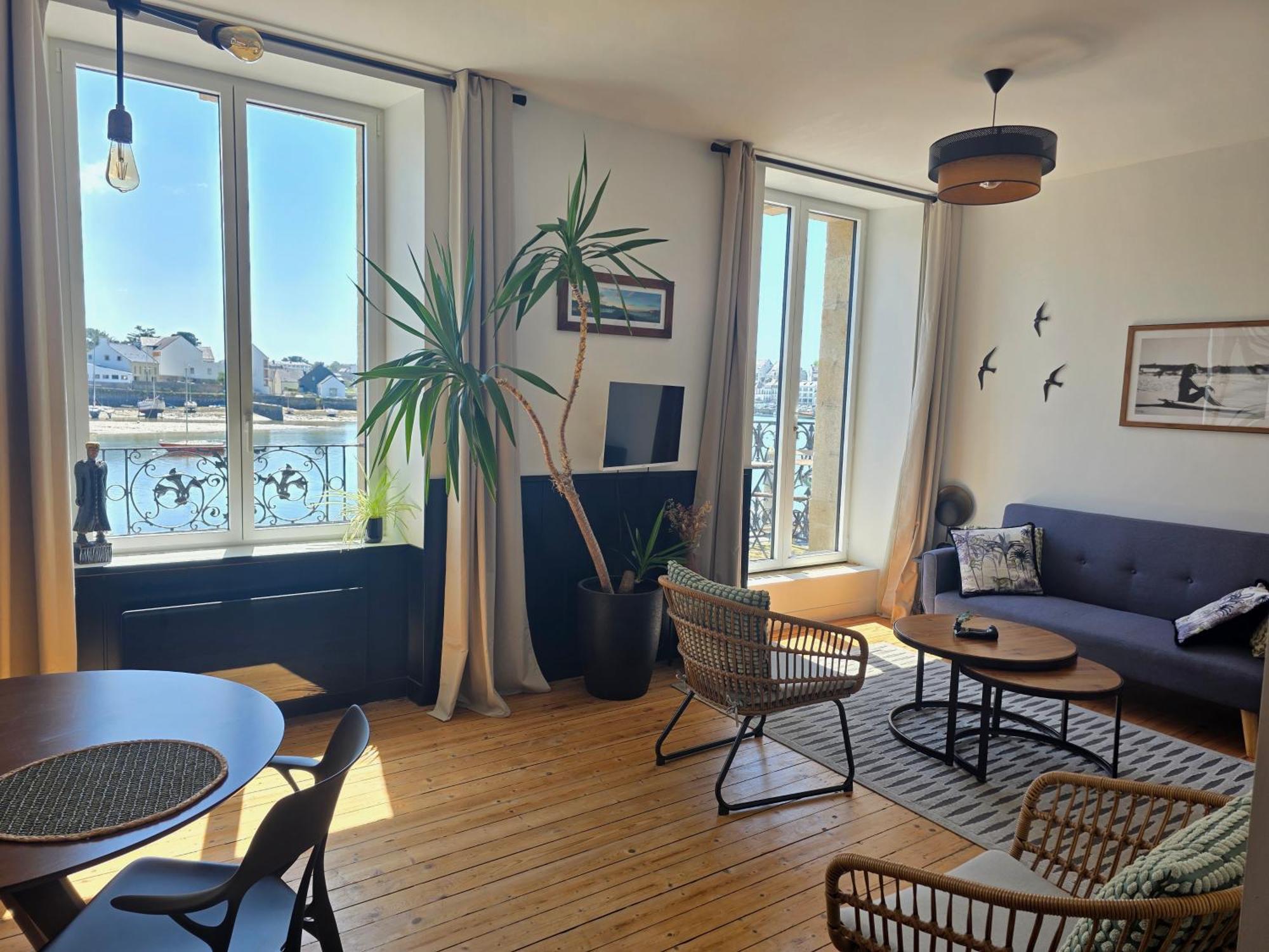 Anatoline Audierne Appart'Hotel Vue Mer - Sea & Harbor Stay Eksteriør billede